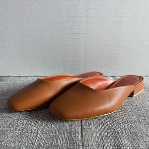 Susi Studio Janis Mules in Caramel